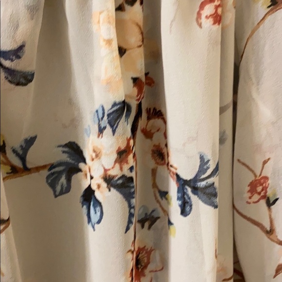 White House Black Market blouse Small - Picture 3 of 4